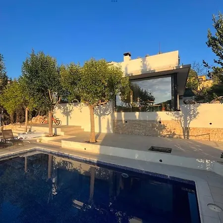 Stylish Luxury Near Sitges * Olivella