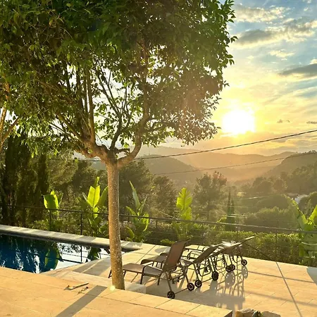 Stylish Luxury Near Sitges Olivella